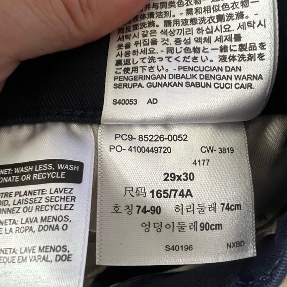 Levi’s Standard Taper Chino Pants - Picture 4 of 4